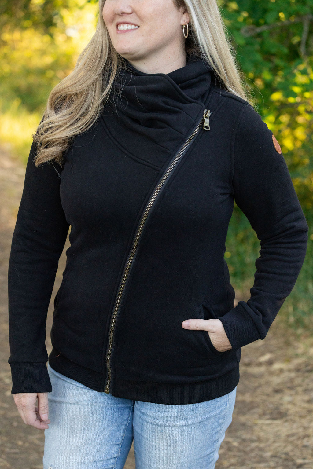 IN STOCK Quinn ZipUp Cowl - Black | Women's Hoodie