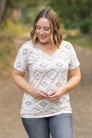 IN STOCK Chloe Cozy Tee - Purple and White Geometric