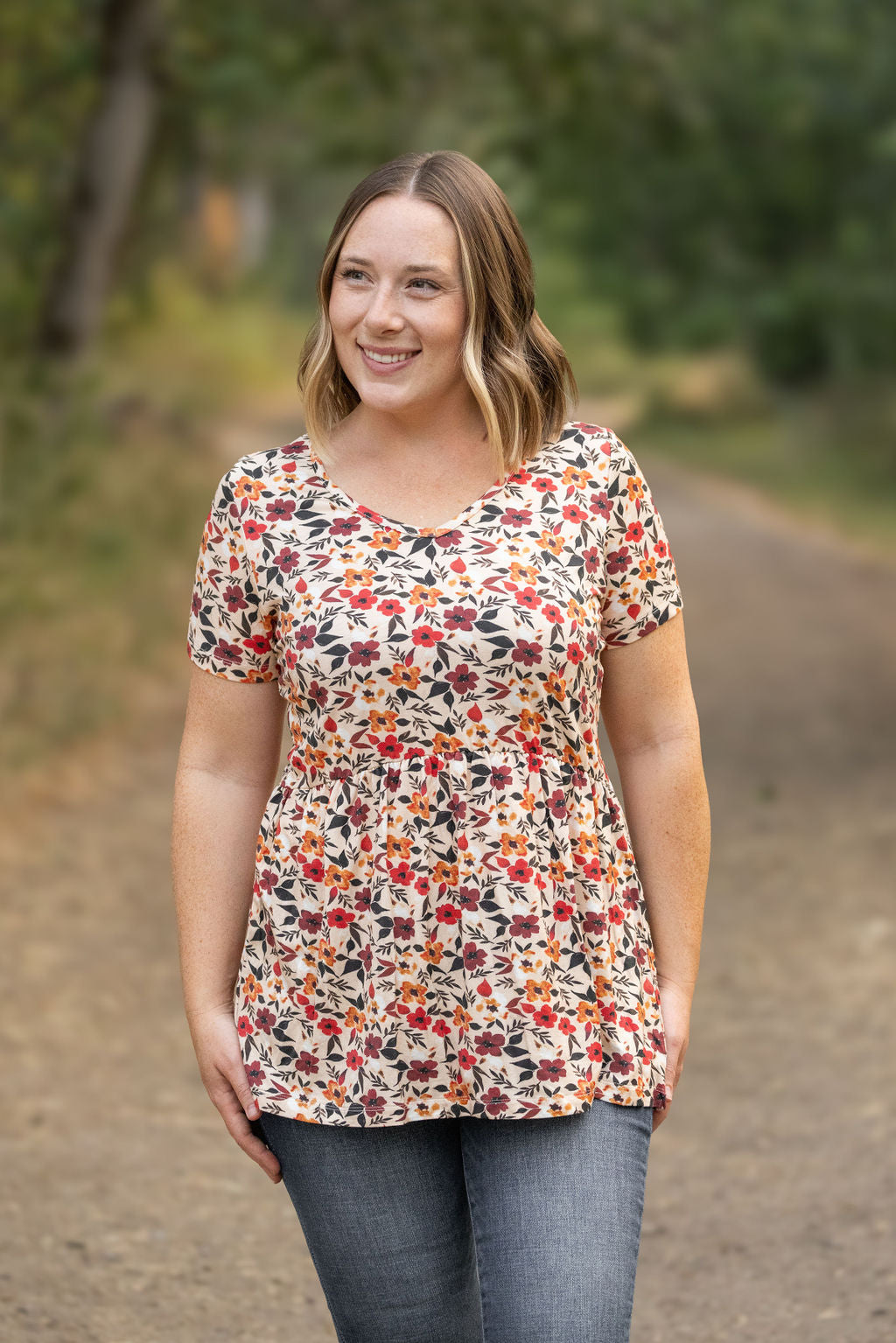 IN STOCK Sarah Ruffle Short Sleeve - Red Floral